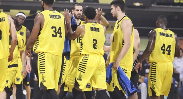 &Sigma;&tau;&omicron; "&pi;&epsilon;&lambda;&alpha;&tau;ά&kappa;&iota;"&hellip; &gamma;&iota;&alpha; &tau;&eta;&nu; &epsilon;&pi;&iota;&sigma;&tau;&rho;&omicron;&phi;ή &sigma;&tau;&iota;&sigmaf; &nu;ί&kappa;&epsilon;&sigmaf;!