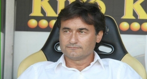 &Gamma;&lambda;ά&sigma;&tau;&rho;&alpha;... &tau;&omicron; &sigma;&upsilon;&mu;&pi;έ&rho;&alpha;&sigma;&mu;&alpha;