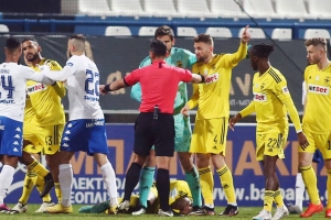 &Iota;&omega;&nu;&iota;&kappa;ό&sigmaf; &ndash; &Alpha;&Rho;&Eta;&Sigma; 1-0 | Έ&pi;&iota;&alpha;&sigma;&epsilon; &laquo;&pi;ά&tau;&omicron;&raquo; &sigma;&tau;&eta; &Nu;ί&kappa;&alpha;&iota;&alpha;