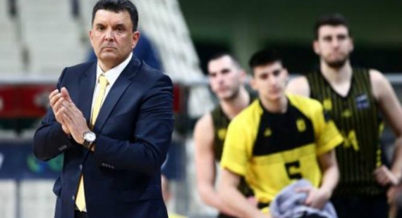 &Kappa;&epsilon;&rho;&delta;ί&zeta;&epsilon;&iota; &tau;&eta;&nu; &Kappa;ύ&mu;&eta; &kappa;&alpha;&iota; &delta;&iota;ώ&chi;&nu;&epsilon;&iota; &tau;&iota;&sigmaf; &mu;&alpha;ύ&rho;&epsilon;&sigmaf; &sigma;&kappa;έ&psi;&epsilon;&iota;&sigmaf;