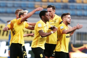 &Mu;&epsilon; &Gamma;&kappa;&alpha;&rho;&sigma;ί&alpha; &kappa;&alpha;&iota; &Mu;&alpha;&nu;&tau;&sigma;ί&nu;&iota; &kappa;ό&nu;&tau;&rho;&alpha; &sigma;&epsilon; &Pi;&alpha;&nu;&alpha;&iota;&tau;&omega;&lambda;&iota;&kappa;ό &kappa;&alpha;&iota; &hellip;&kappa;&alpha;&iota;&rho;&iota;&kappa;έ&sigmaf; &sigma;&upsilon;&nu;&theta;ή&kappa;&epsilon;&sigmaf;