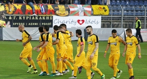 &Nu;ί&kappa;&eta; &alpha;&nu;ά&sigma;&alpha; &sigma;&tau;&eta;&nu; &Kappa;&rho;ή&tau;&eta;!