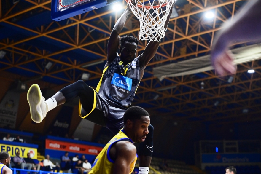 &Pi;&epsilon;&rho;&iota;&sigma;&tau;έ&rho;&iota; &ndash; &Alpha;&Rho;&Eta;&Sigma; 75-71 | &Tau;&omicron;&nu; &lambda;ύ&gamma;&iota;&sigma;&alpha;&nu; &omicron;&iota; &alpha;&pi;&omicron;&upsilon;&sigma;ί&epsilon;&sigmaf; &tau;&omicron;&upsilon;