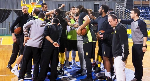 &Mu;&epsilon; &alpha;&nu;&epsilon;&beta;&alpha;&sigma;&mu;έ&nu;&eta; &psi;&upsilon;&chi;&omicron;&lambda;&omicron;&gamma;ί&alpha; &kappa;ό&nu;&tau;&rho;&alpha; &sigma;&tau;&omicron;&nu; &Chi;&omicron;&lambda;&alpha;&rho;&gamma;ό