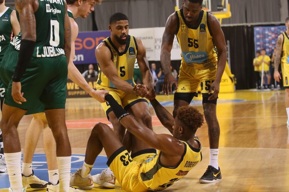 &Alpha;&Rho;&Eta;&Sigma; &ndash; &Tau;&sigma;&epsilon;&nu;&tau;&epsilon;&beta;ί&tau;&alpha; &Omicron;&lambda;ί&mu;&pi;&iota;&alpha; 75 &ndash; 82 | &Sigma;&tau;&omicron; &tau;έ&lambda;&omicron;&sigmaf; &kappa;&alpha;&tau;έ&rho;&rho;&epsilon;&upsilon;&sigma;&epsilon;&hellip;