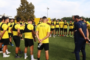 &Nu;&alpha; &epsilon;&pi;&iota;&sigma;&tau;&rho;έ&psi;&epsilon;&iota; &sigma;&tau;&iota;&sigmaf; &nu;ί&kappa;&epsilon;&sigmaf; &kappa;&alpha;&iota; &sigma;&tau;&eta;&nu; &kappa;&omicron;&rho;&upsilon;&phi;ή