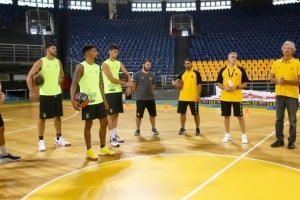 Νέα αρχή με διαφορετική(?) φιλοσοφία